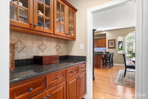 Tiny photo for 982 Jennifer Court, Sugar Grove, IL 60554 (MLS # 12487203)