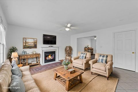 Tiny photo for 1501 ABERCORN Street, Urbana, IL 61802 (MLS # 12440230)