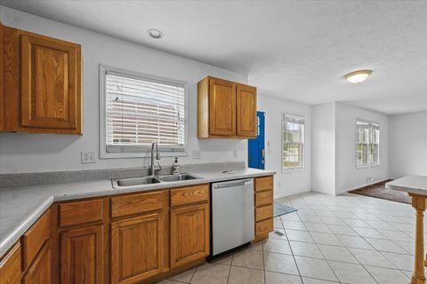 Tiny photo for 1501 ABERCORN Street, Urbana, IL 61802 (MLS # 12440230)