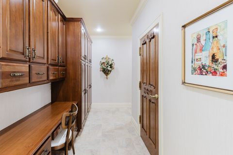 Tiny photo for 319 Country Club Lane, Harrisburg, IL 62946 (MLS # 12583805)