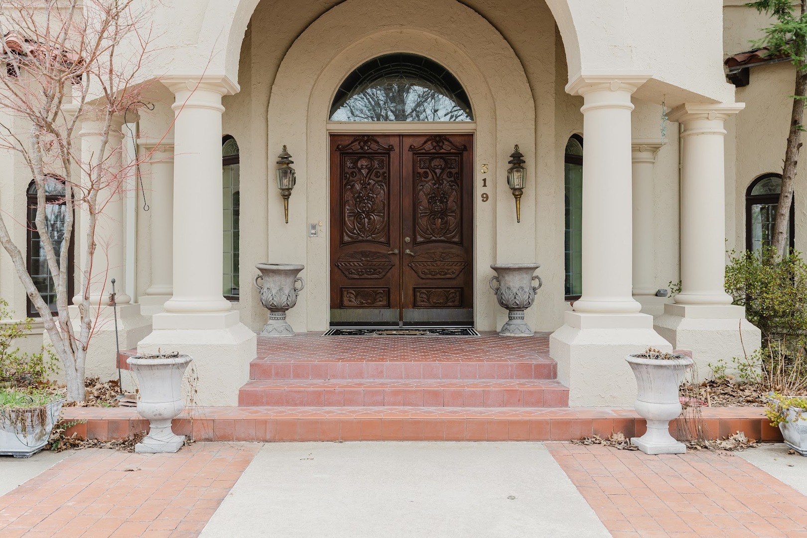 319 Country Club Lane