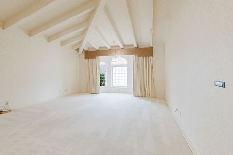 Tiny photo for 319 Country Club Lane, Harrisburg, IL 62946 (MLS # 12583805)