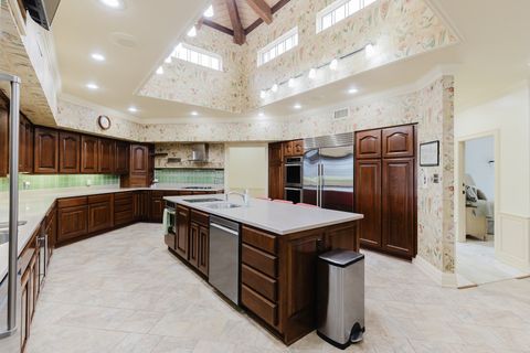 Tiny photo for 319 Country Club Lane, Harrisburg, IL 62946 (MLS # 12583805)