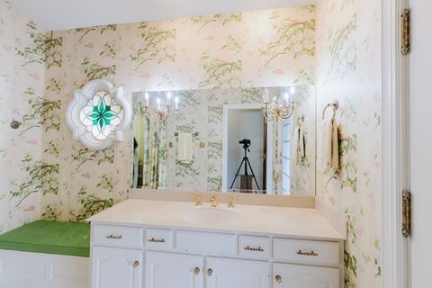 Tiny photo for 319 Country Club Lane, Harrisburg, IL 62946 (MLS # 12583805)