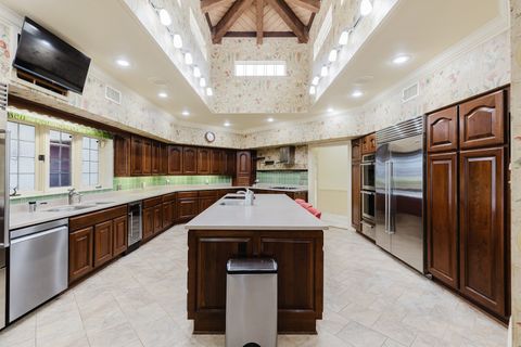 Tiny photo for 319 Country Club Lane, Harrisburg, IL 62946 (MLS # 12583805)