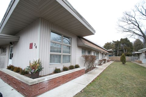 26 E Washington Avenue UNIT-4 Lake Bluff IL 60044