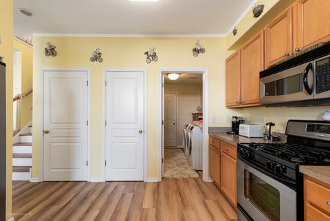 Tiny photo for 20524 MCGILVREY Drive, Crest Hill, IL 60403 (MLS # 12513263)