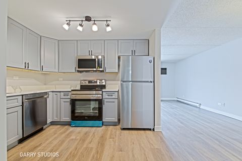 Tiny photo for 340 Klein Creek Court #C, Carol Stream, IL 60188 (MLS # 12581069)