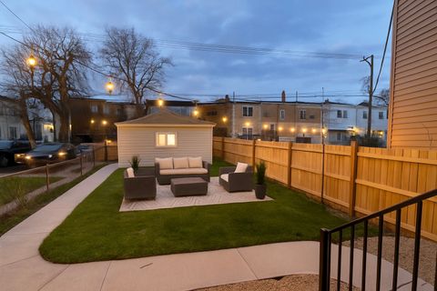 Tiny photo for 7042 S Eberhart Avenue, Chicago, IL 60637 (MLS # 12486893)