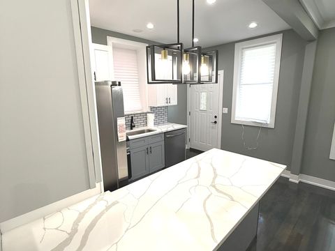 Tiny photo for 7042 S Eberhart Avenue, Chicago, IL 60637 (MLS # 12486893)