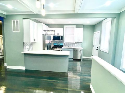 Tiny photo for 7042 S Eberhart Avenue, Chicago, IL 60637 (MLS # 12486893)