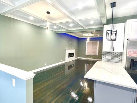 Tiny photo for 7042 S Eberhart Avenue, Chicago, IL 60637 (MLS # 12486893)