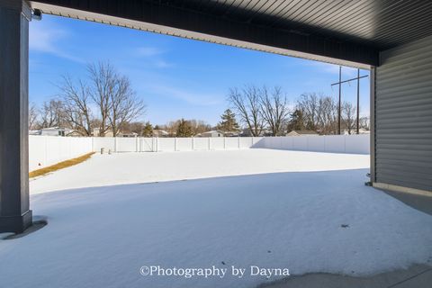 Tiny photo for 1356 Eagle Bluff Drive, Bourbonnais, IL 60914 (MLS # 12610637)