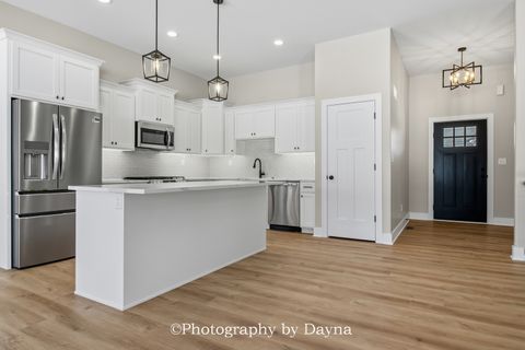 Tiny photo for 1356 Eagle Bluff Drive, Bourbonnais, IL 60914 (MLS # 12610637)