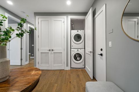 Tiny photo for 2825 N Halsted Street #3E, Chicago, IL 60657 (MLS # 12520981)