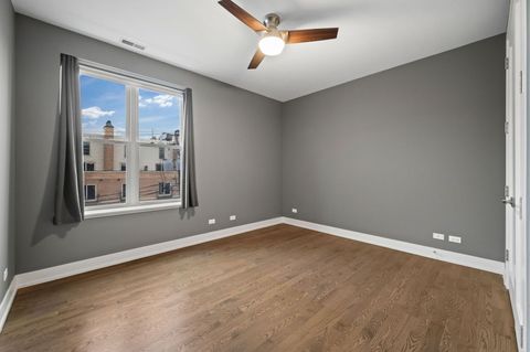 Tiny photo for 2825 N Halsted Street #3E, Chicago, IL 60657 (MLS # 12520981)