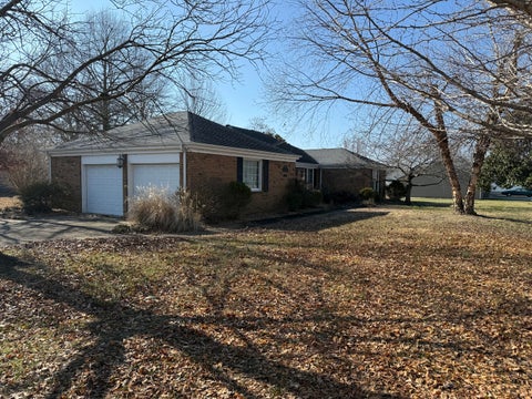 Tiny photo for 707 E Boulevard Street, Marion, IL 62959 (MLS # 12575991)