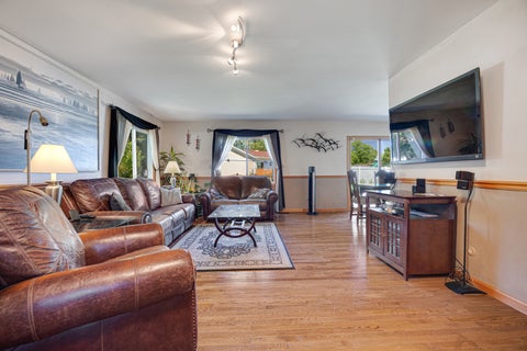 Tiny photo for 652 Cherry Valley Road, Vernon Hills, IL 60061 (MLS # 12659866)