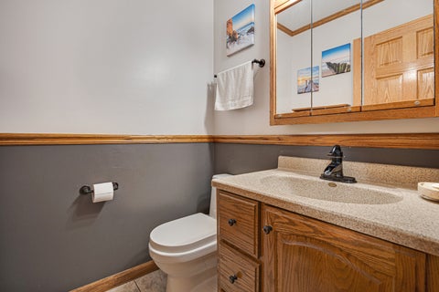 Tiny photo for 652 Cherry Valley Road, Vernon Hills, IL 60061 (MLS # 12659866)