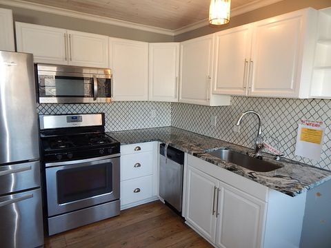 Tiny photo for 3302 Greenbrier Drive, Bettendorf, IA 52722 (MLS # 12560002)