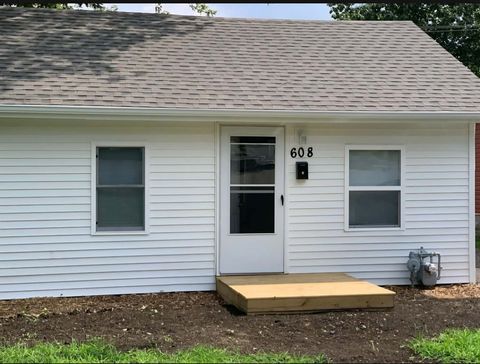 Photo of 608 Fox Street, Joliet, IL 60432 (MLS # 12599879)