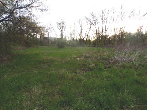 28W172 Roosevelt Road Winfield IL 60190