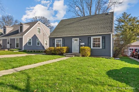 Tiny photo for 375 S Edison Avenue, Elgin, IL 60123 (MLS # 12616131)