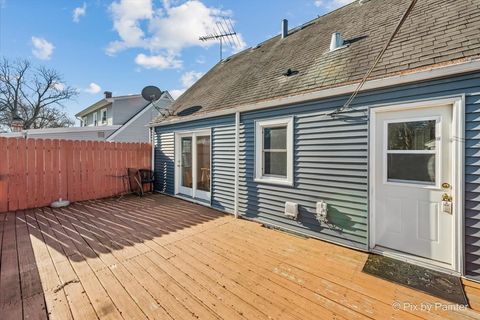 Tiny photo for 375 S Edison Avenue, Elgin, IL 60123 (MLS # 12616131)