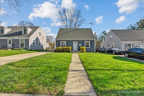 Tiny photo for 375 S Edison Avenue, Elgin, IL 60123 (MLS # 12616131)