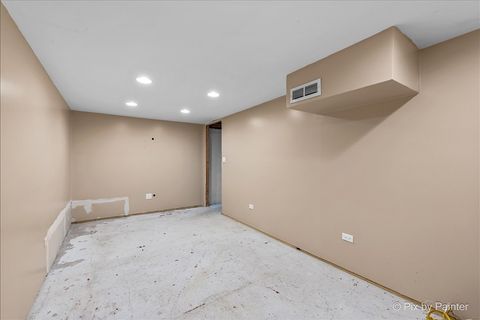 Tiny photo for 375 S Edison Avenue, Elgin, IL 60123 (MLS # 12616131)