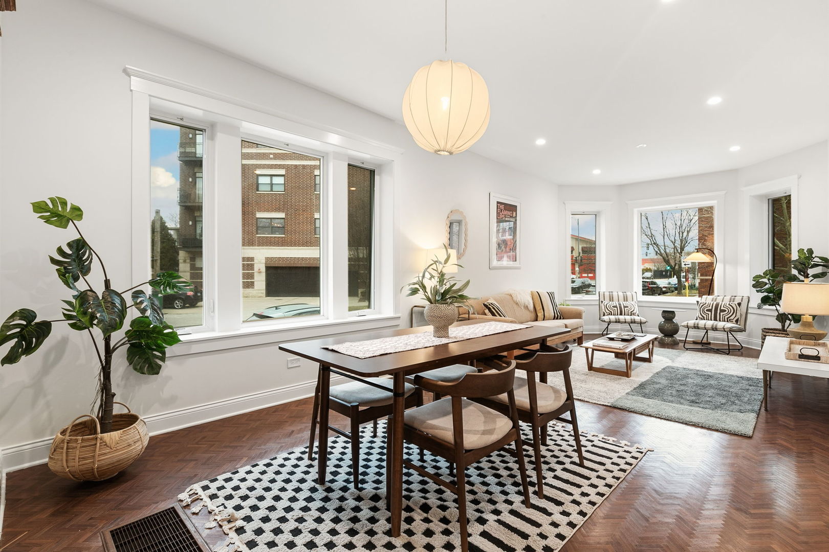 3354 N Whipple Street 1F