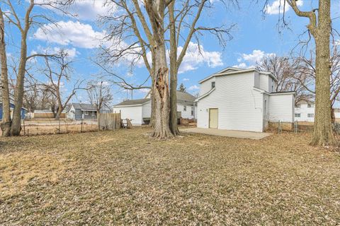 Tiny photo for 1213 W Beslin Street, Urbana, IL 61801 (MLS # 12548955)