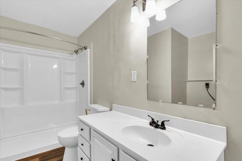 Tiny photo for 1213 W Beslin Street, Urbana, IL 61801 (MLS # 12548955)