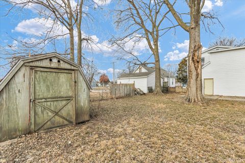 Tiny photo for 1213 W Beslin Street, Urbana, IL 61801 (MLS # 12548955)