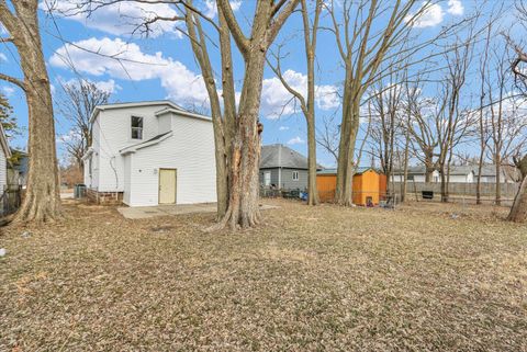 Tiny photo for 1213 W Beslin Street, Urbana, IL 61801 (MLS # 12548955)