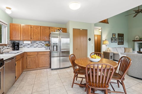 Tiny photo for 32 E Dahlia Lane, Round Lake Beach, IL 60073 (MLS # 12756886)