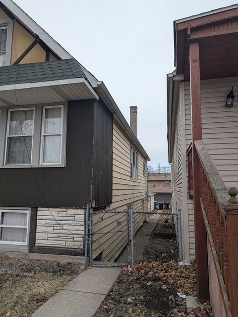 Tiny photo for 10431 S Avenue F, Chicago, IL 60617 (MLS # 12577970)