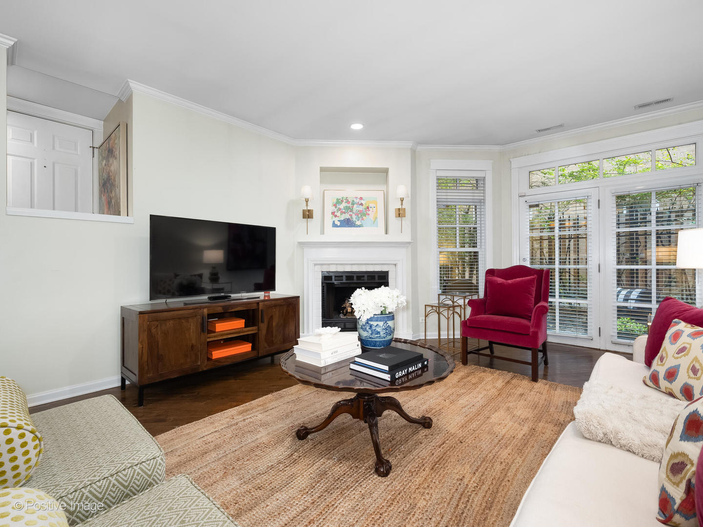 2500 N Seminary Avenue 3W