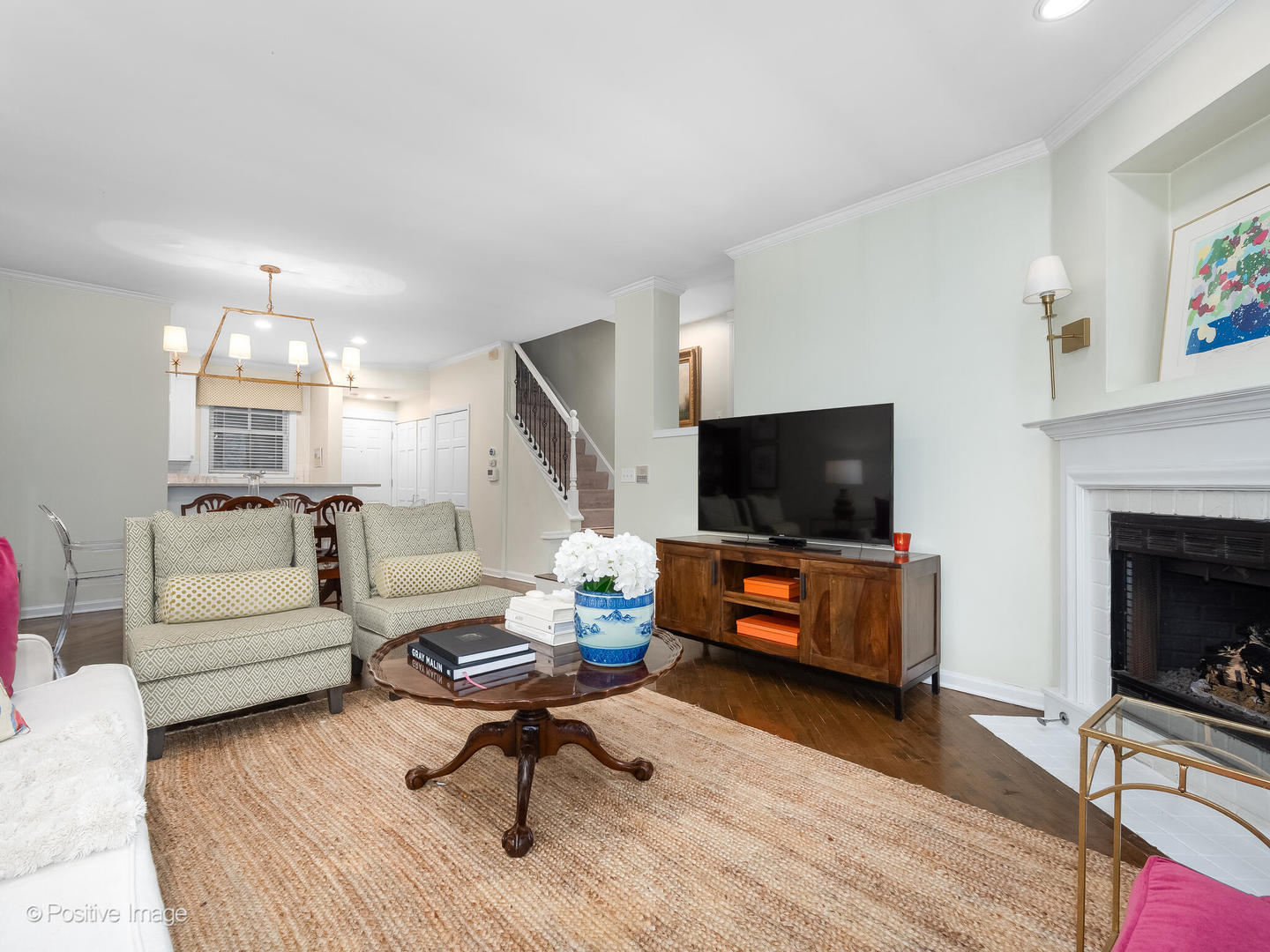 2500 N Seminary Avenue 3W