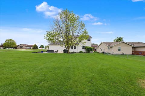 Tiny photo for 359 E Meuser Drive, Paxton, IL 60957 (MLS # 12634431)