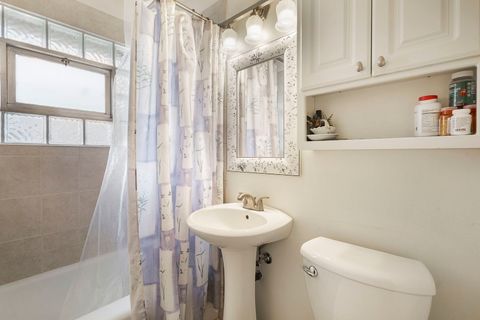 Tiny photo for 6900 W 112th Street, Worth, IL 60482 (MLS # 12600047)