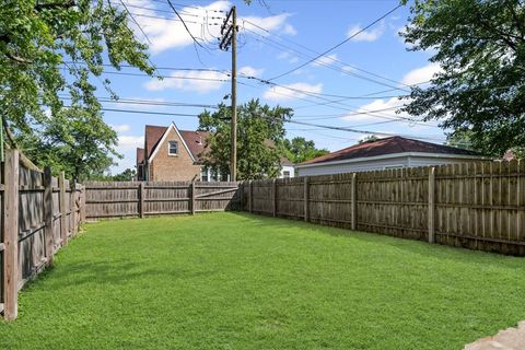 Tiny photo for 1024 W 103rd Street, Chicago, IL 60643 (MLS # 12471154)