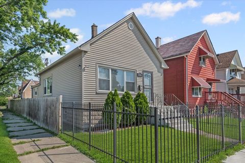 Tiny photo for 1024 W 103rd Street, Chicago, IL 60643 (MLS # 12471154)