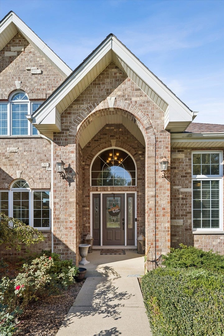 8675 Hotchkiss Drive