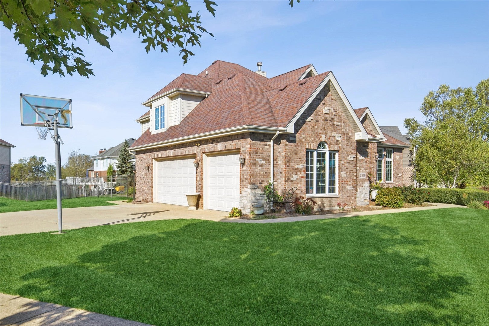 8675 Hotchkiss Drive