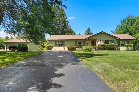 Tiny photo for 1702 Breezy Lawn Road, Spring Grove, IL 60081 (MLS # 12732570)
