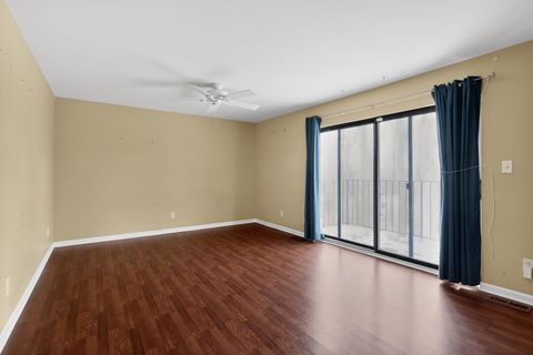 Tiny photo for 1467 Midland Court #3, Joliet, IL 60436 (MLS # 12540378)