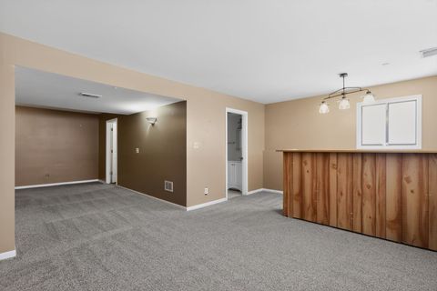 Tiny photo for 1467 Midland Court #3, Joliet, IL 60436 (MLS # 12540378)