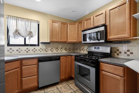 Tiny photo for 1467 Midland Court #3, Joliet, IL 60436 (MLS # 12540378)