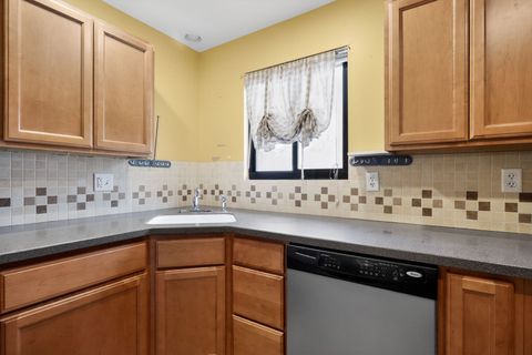 Tiny photo for 1467 Midland Court #3, Joliet, IL 60436 (MLS # 12540378)